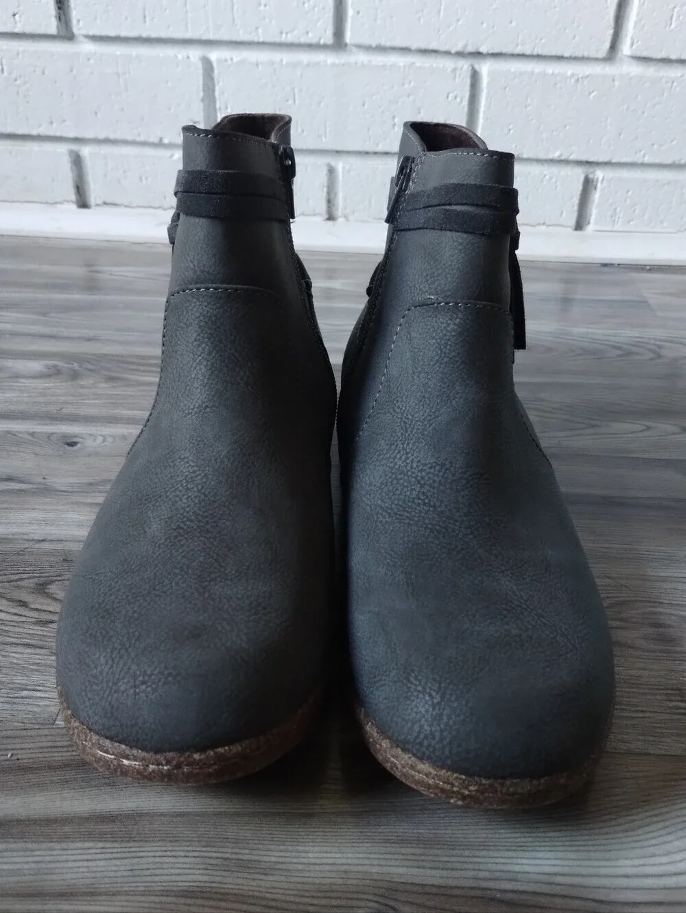 BOC by Born Addi Gray Flat Heel Booties Women's Size 10